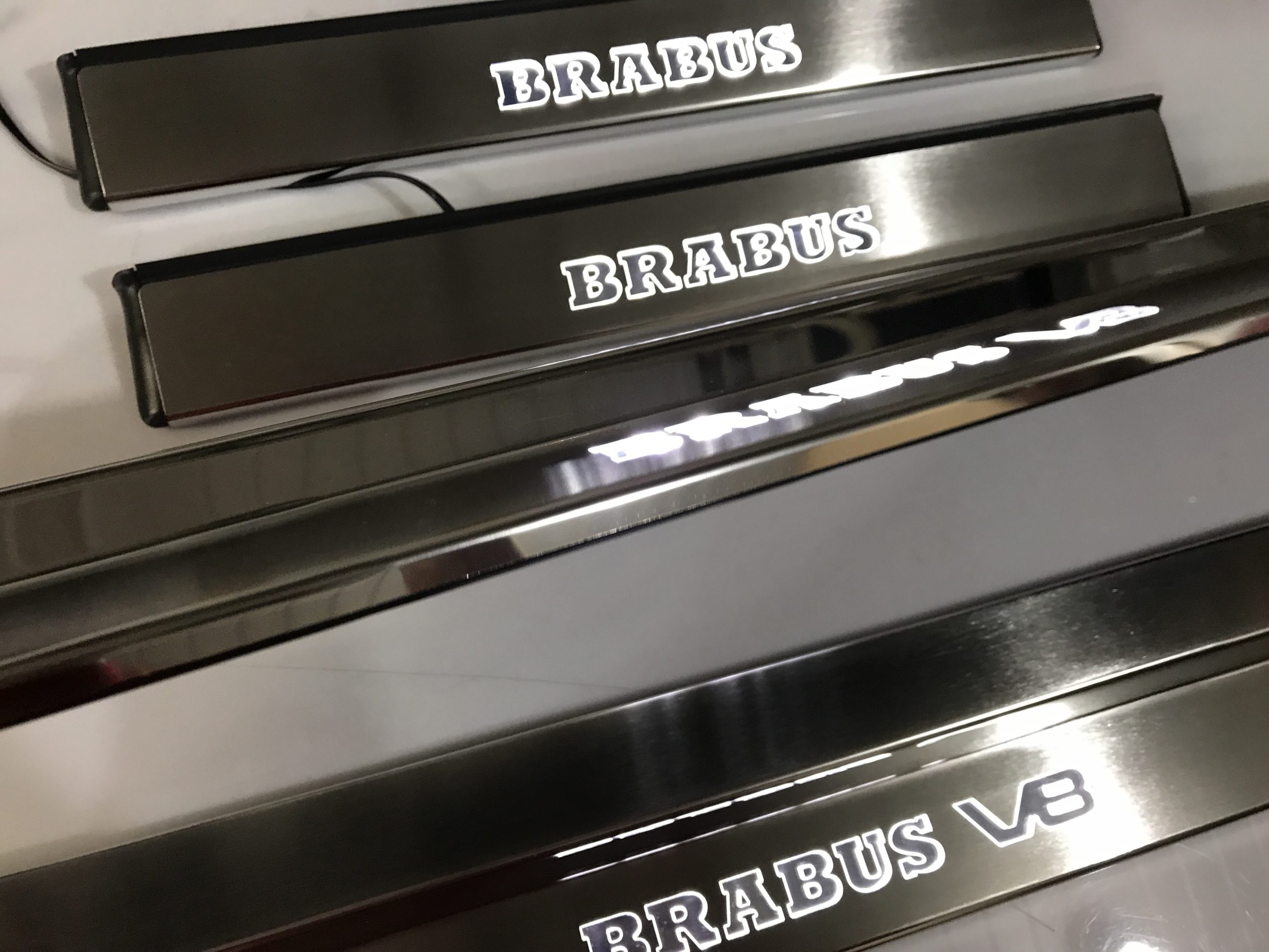 drezcar door sills brabus v8 w124 light 2