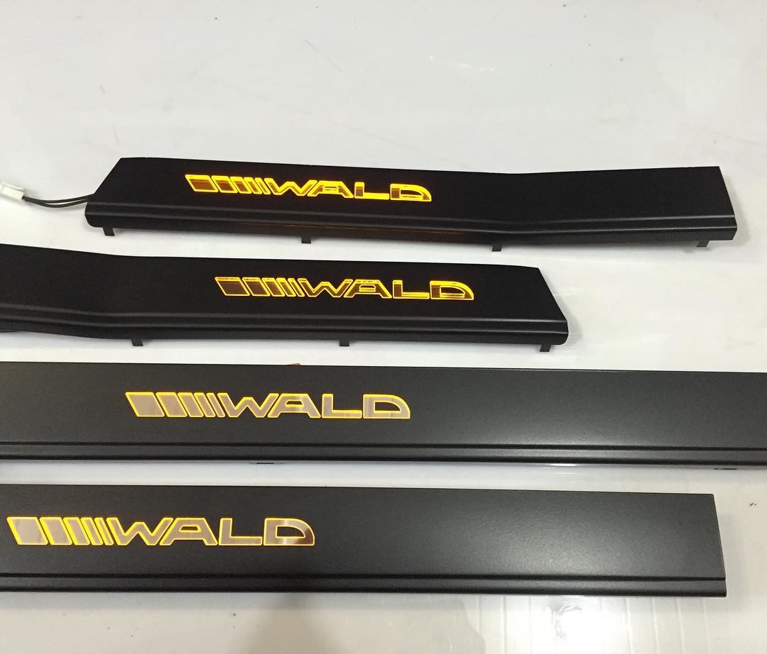 drezcar_door_sills_wald_black_lights_mercedes_w140_3