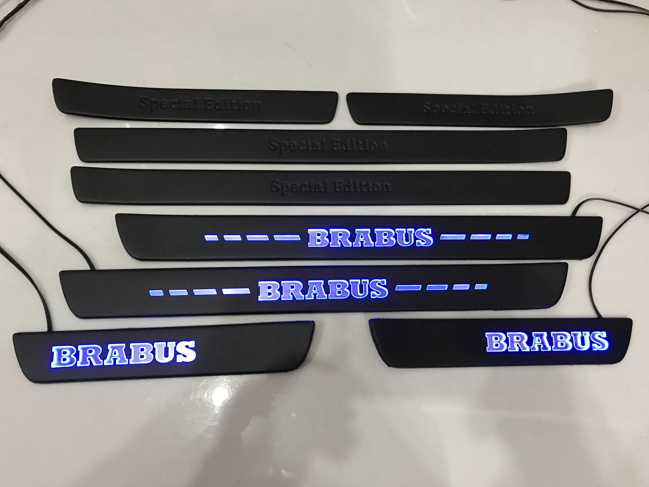 drezcar.com door sills brabus black blue mercedes w222 1 drezcar.com door sills brabus black blue mercedes w222 1