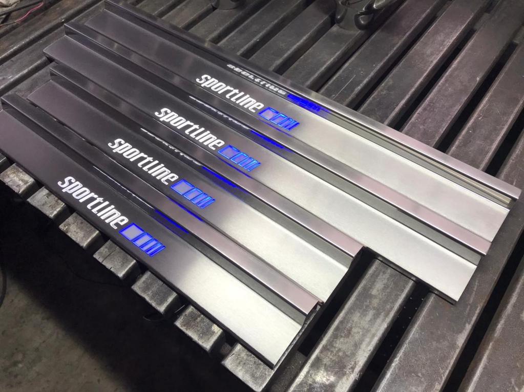 drezcar.com door sills sportline mercedes w124 lights 1