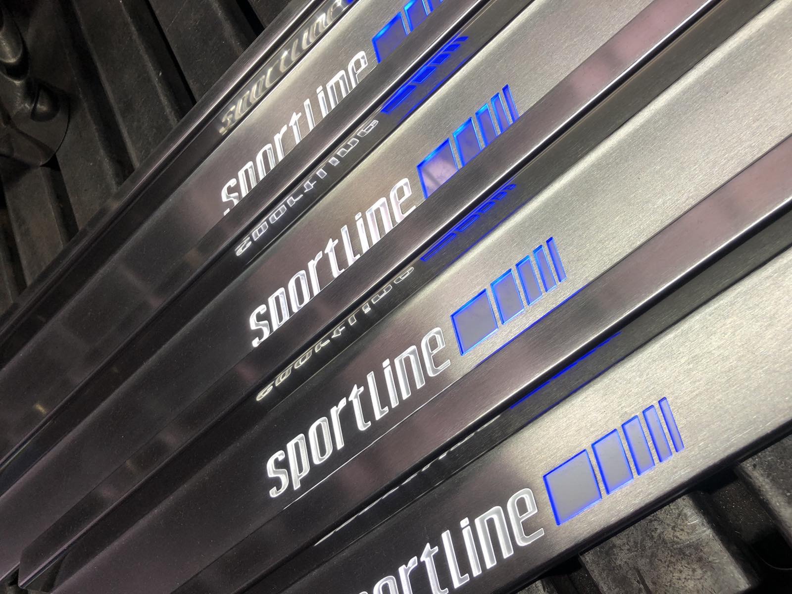 drezcar.com door sills sportline mercedes w124 lights 6