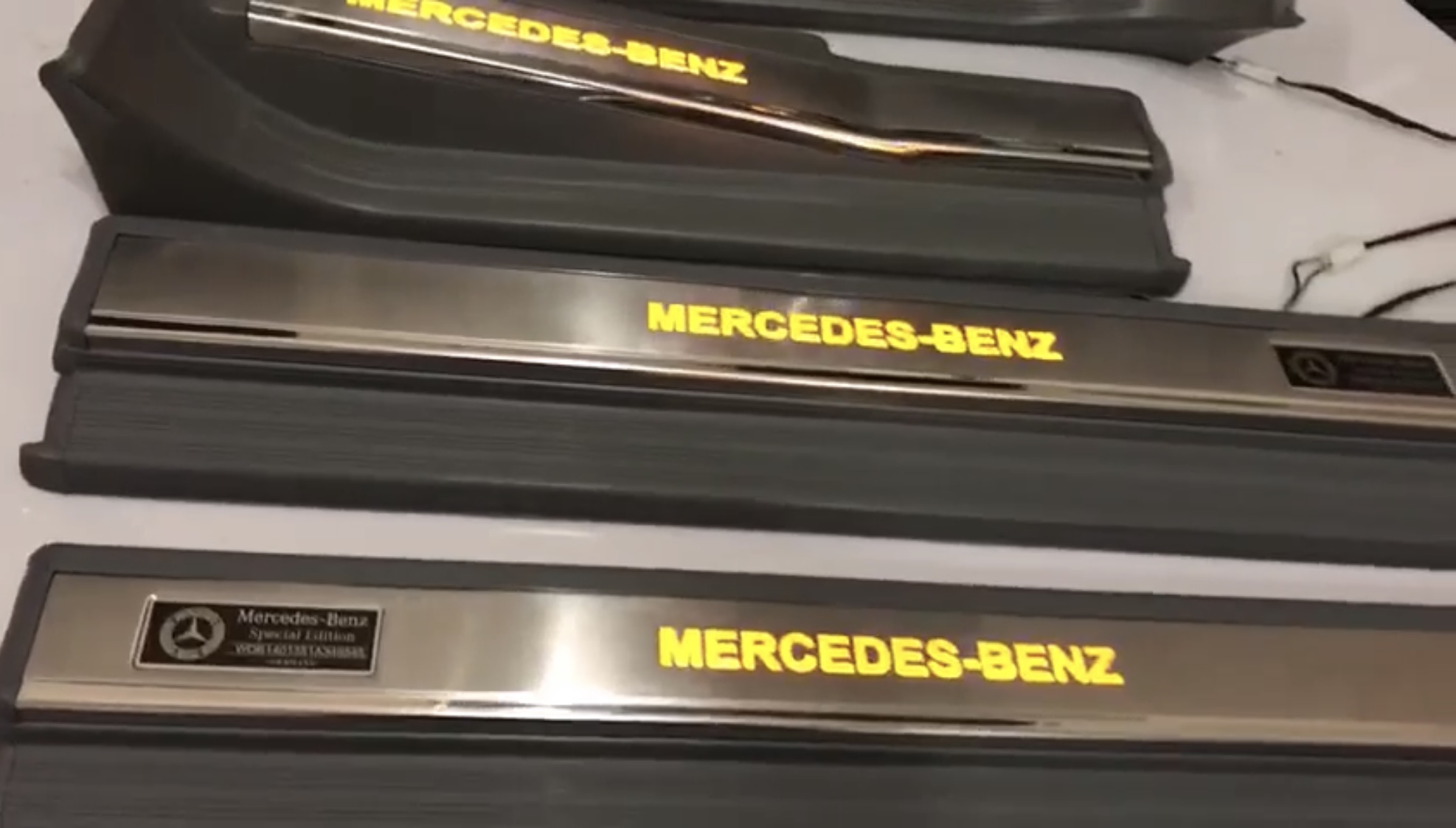 drezcar_door_sills_mercedes_benz yellow w140_1 drezcar_door_sills_mercedes_benz yellow w140_1