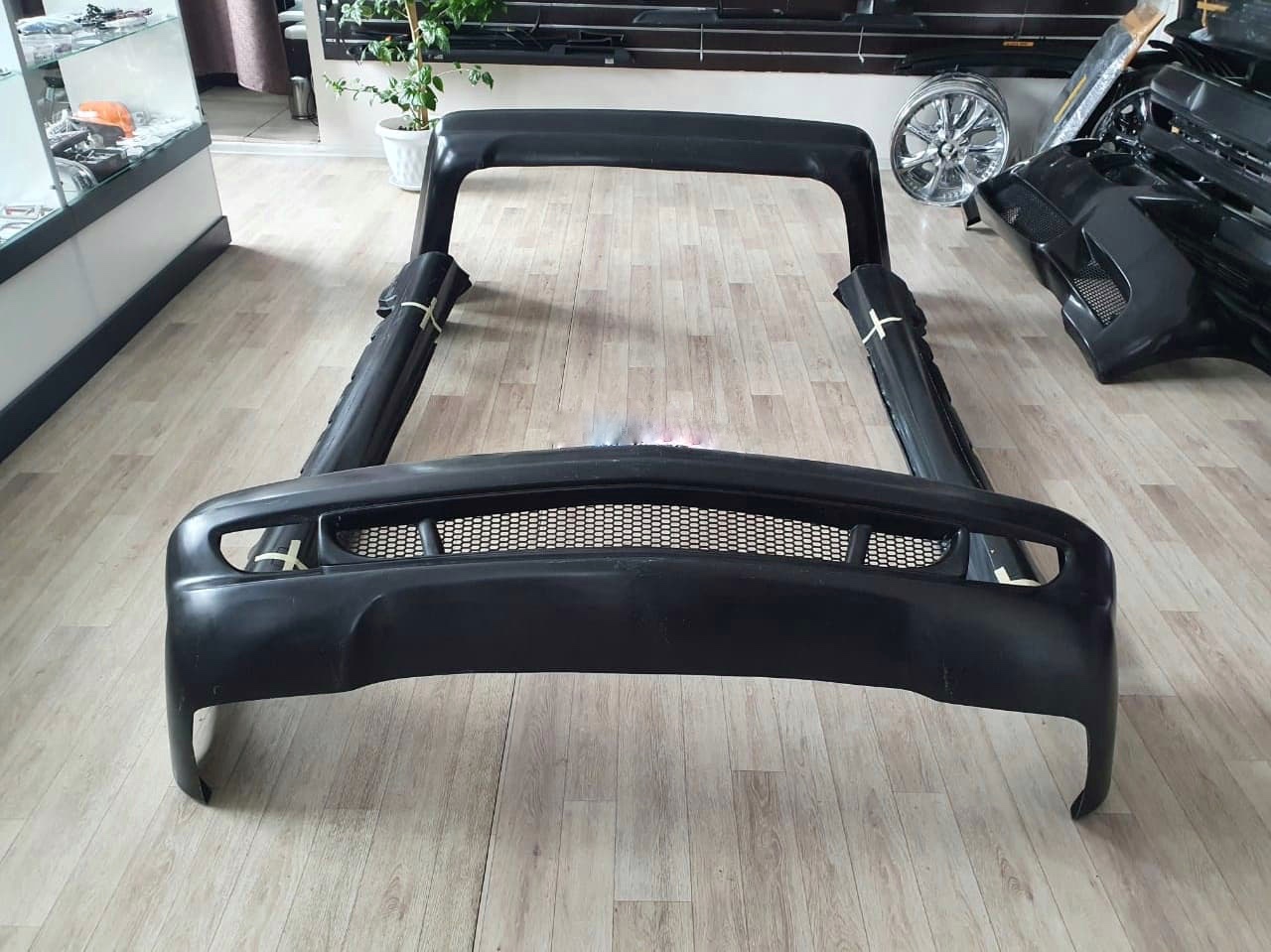 AMG body kit Mercedes-Benz R129.